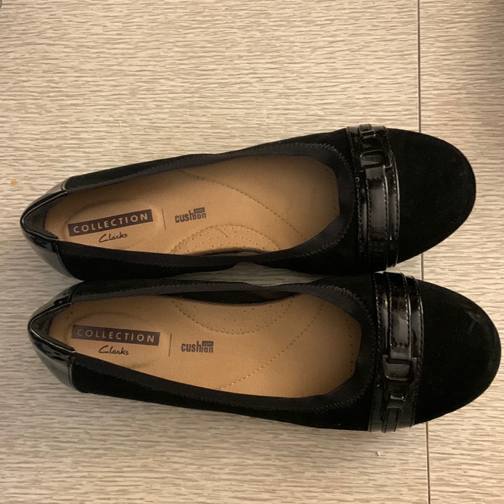 Clarks collection black ballet flats size 8.5 soft cushion
